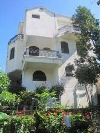House for Sale Port-au-prince, Ouest, Haiti - Jolie Maison: Thomassin